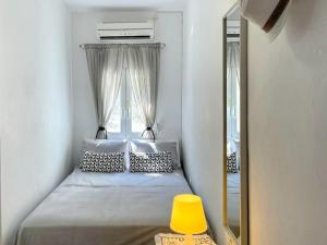 Casa Bianca Elegant House Near Beach客房内的一张或多张床位