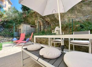 Patio alebo iná vonkajšia časť ubytovania CasaViva - Lovely Trilo with patio in Rapallo