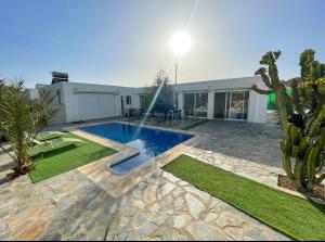 The swimming pool at or close to Private Pool in Villa near the Beach