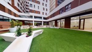 Vonkajšia záhrada v ubytovaní micampus Avenida del Puerto - Residencia de Estudiantes