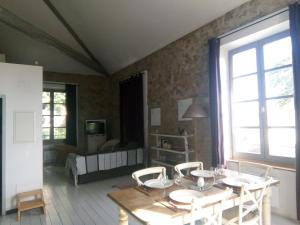 Zdjęcie z galerii obiektu VUE SUR VIGNES w mieście Olonzac