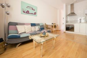 Gallery image of Coqueto apartamento duplex con terraza privada y parking in Granada