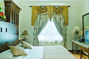 Postel nebo postele na pokoji v ubytování Sea View Hotel Dubai