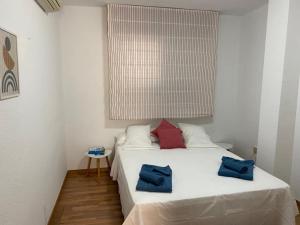 Posteľ alebo postele v izbe v ubytovaní Almansa Flat 14