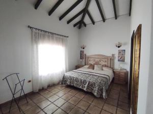 Posteľ alebo postele v izbe v ubytovaní CERCADO DEL MEDIO, CHALET con PISCINA PRIVADA