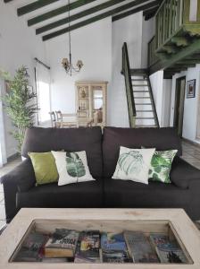 Posedenie v ubytovaní CERCADO DEL MEDIO, CHALET con PISCINA PRIVADA