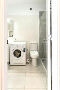 Koupelna v ubytování Sweet View Study - Playa Paraiso Tenerife