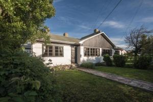 Gallery image of Puerto Bories House, Country Houses in Patagonia in Puerto Natales