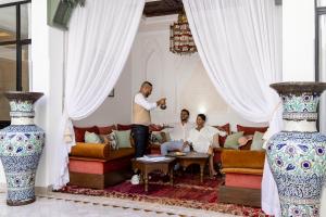 Hosté ubytování Riad LAZ Mimoun & Spa + 37 fotografií