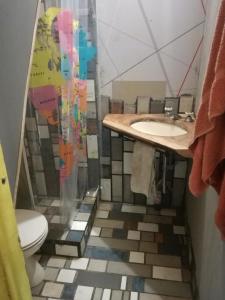 Ένα μπάνιο στο El Taller