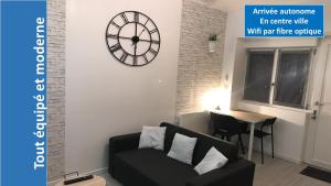 Posedenie v ubytovaní LE CLOS CHASSAING N1 - Wifi - Centre ville-PROPERTY RENTAL NM