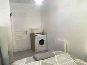 Posteľ alebo postele v izbe v ubytovaní LE CLOS CHASSAING N1 - Wifi - Centre ville-PROPERTY RENTAL NM