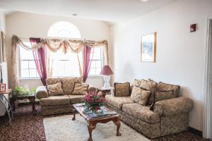 Posezení v ubytování Econo Lodge Inn & Suites Mesquite - Dallas East