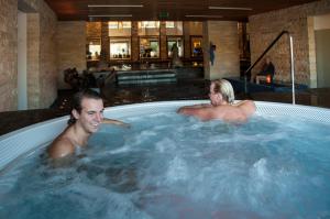 Majutusasutuse Vesper Hotel külastajad