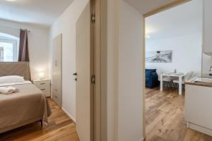 Postel nebo postele na pokoji v ubytování Deluxe Apartment Antonija
