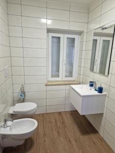 Koupelna v ubytování Villa Epi