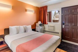 Gallery image of Motel 6-Lethbridge, AB in Lethbridge