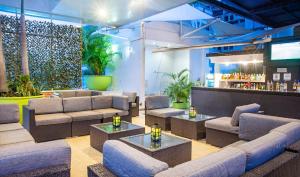 Χώρος καθιστικού στο Hotel Santorini Resort