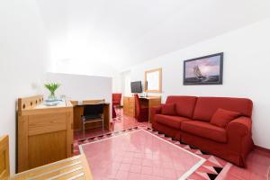 TV a/nebo společenská místnost v ubytování Grand Hotel San Pietro