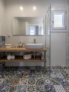 Koupelna v ubytování Elyos Apartments