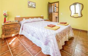 Posteľ alebo postele v izbe v ubytovaní Stunning Home In Arriate With Wifi