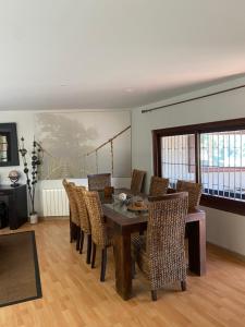 Zdjęcie z galerii obiektu Agradable chalet rústico w mieście Cambre