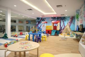 Детский клуб в ASTON Tanjung Pinang Hotel & Conference Center