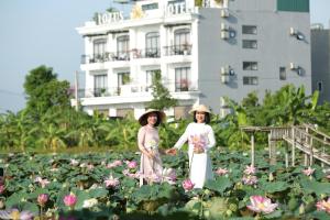 Gallery image of Lotus Hotel Ninh Bình in Ninh Binh