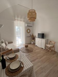 A seating area at Ninetta House