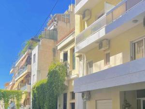 Foto dalla galleria di WSD Luxury Stylish 1BD Apt with City View Balcony ad Atene