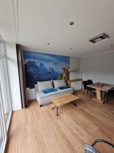 Foto dalla galleria di Ferienapartments Bensch - Haus Reiskofel a Reisach