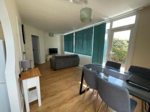 Gallery image of 10 Granada in Selsey +3 photos