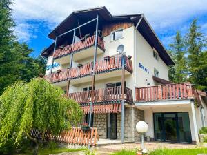 Budova, v ktorej sa ubytovanie bed & breakfast nachádza