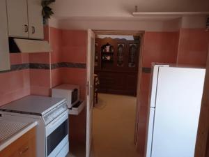 A kitchen or kitchenette at Rifugio Fulieri in Salento