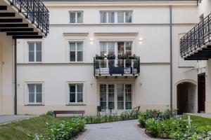 Budynek, w którym mieści się apartament