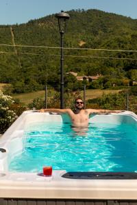 The swimming pool at or close to Tenuta Borgo Santa Cecilia