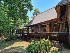 Taman di luar Kruger Park Lodge Unit No. 267 with private pool