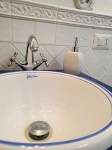 A bathroom at L'Antico Palazzo