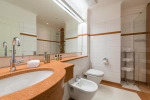 Ein Badezimmer in der Unterkunft ART HOTEL HOUSE ONE
