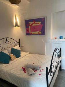 A bed or beds in a room at Atlantic Hostel