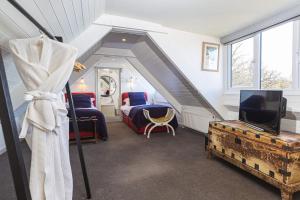 Gallery image of 3 Bed Cove Cottage in Torquay
