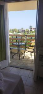 Balkón nebo terasa v ubytování Cleo Rooms 250m from the beach