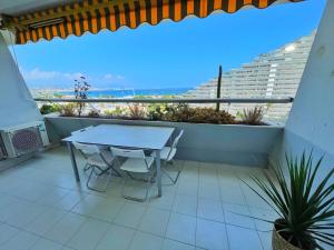 Balkón alebo terasa v ubytovaní #901 MARINA RIVIERA BAY - Studio vue Mer et Port Panoramique