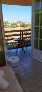Balkón nebo terasa v ubytování Cleo Rooms 250m from the beach