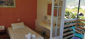 Balkón nebo terasa v ubytování Cleo Rooms 250m from the beach