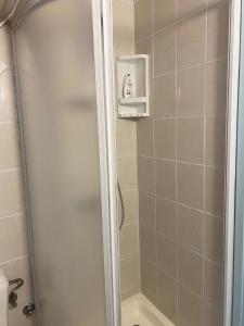 Et badeværelse på Vine Cottage