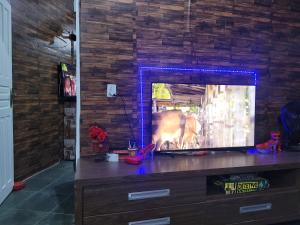 TV a/nebo společenská místnost v ubytování Pousada do sossego mar e verde 1,2 e 3