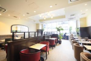 Restaurace v ubytování Sotetsu Fresa Inn Shimbashi-Karasumoriguchi