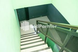 Foto de la galeria de Jabrix Hotel Mitra RedDoorz a Bandung