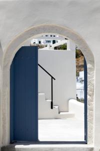 Foto dalla galleria di Acave Santorini Suites a Vóthon